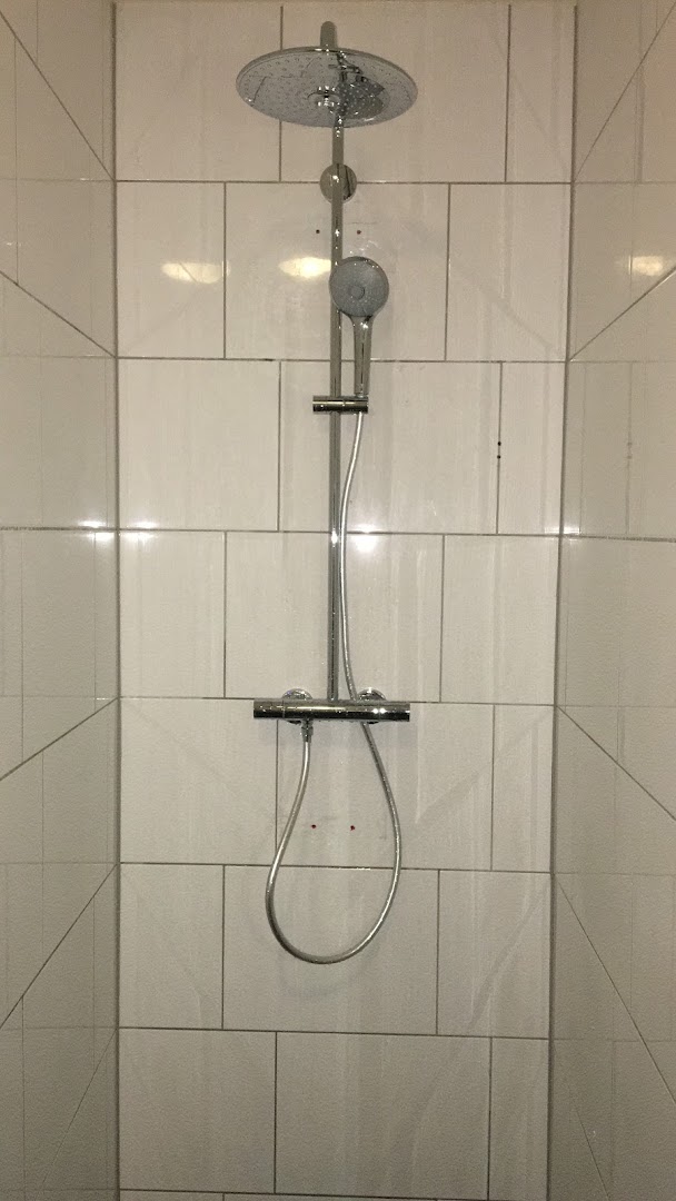 The English Plumber — Foto’s 2